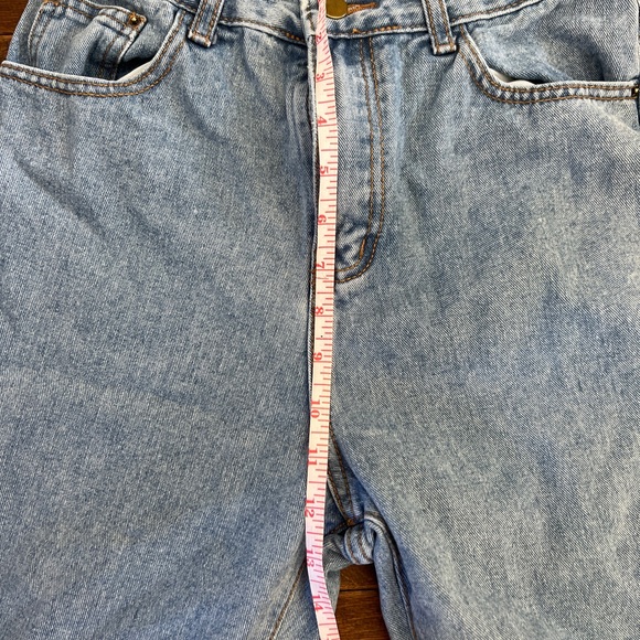 Light Blue denim ripped disstressed jeans - Picture 9 of 11